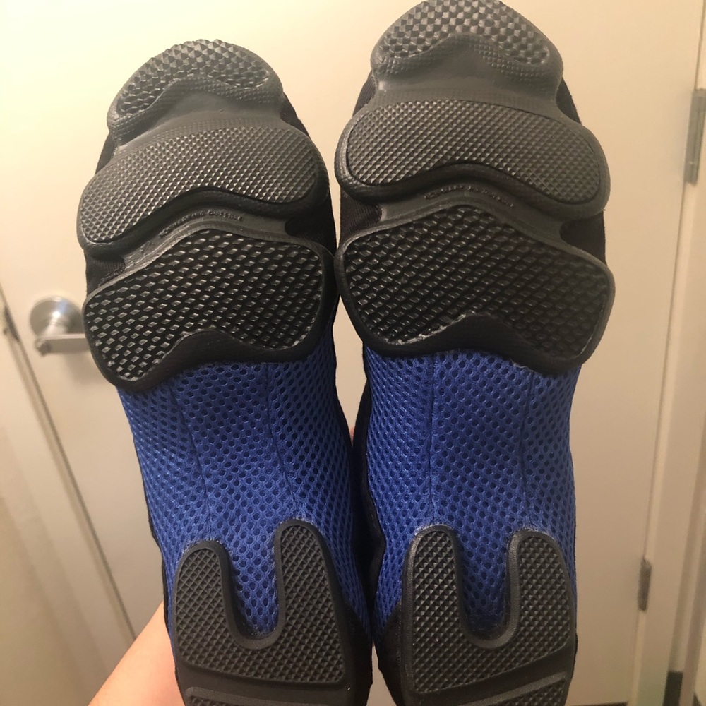 Bloch Black and Blue Dance Shoes - Picture 3 of 4